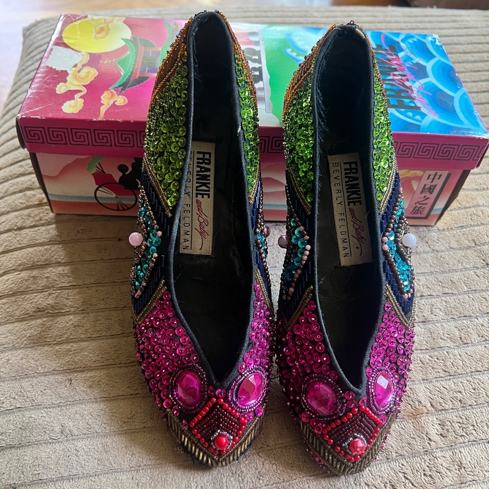 Frankie and Baby Beverly Feldman Women's Multicolor Beaded Shoes 5 vintage